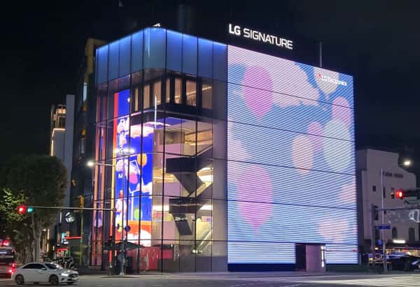 LG Electronics Flagship D5 Media Facade