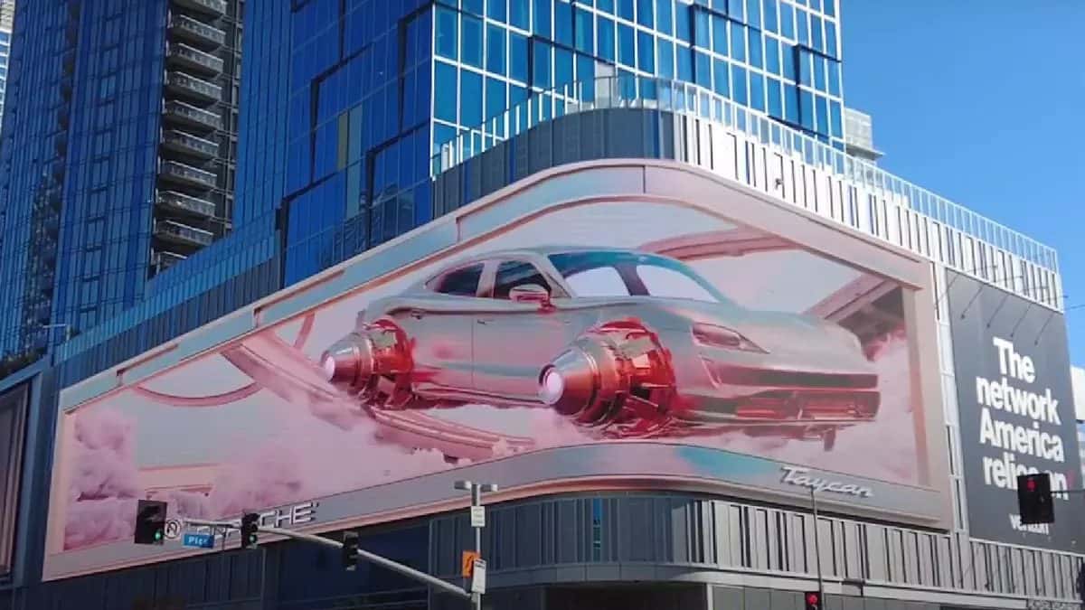 The Moxy 3D Billboard