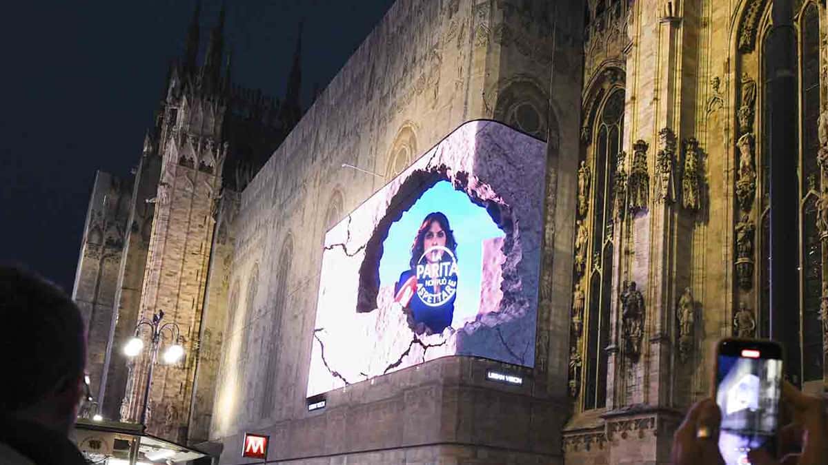 Duomo di Milano 3D Billboard