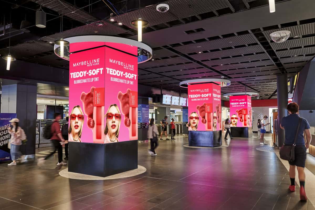 Melbourne Central Digital Pillars
