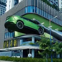 Lamborghini Urus 3D Screen on Building