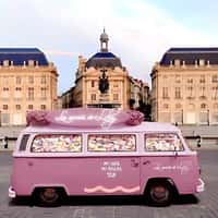 Les Secrets de Loly Van Drops Products on Street