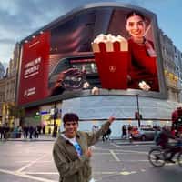 Turkish Airlines Popcorn Emerges From Screen