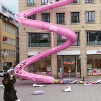 Beauty Essentials Spiral Slide at DM Market