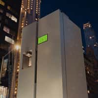 Samsung Drones Carry Digital Screens