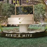 Astrid & Miyu Golden Pearls Float on Snow Globe