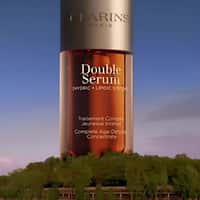 Clarins Serum in Eiffel Tower