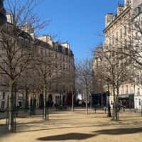 Danette Chocolate on Balloons Lands at the Park