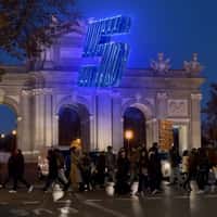 Renault Giant Blue Number 5 at Puerta de Alcalá