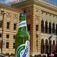 Tuborg Giant Bottle Pulsate in Street