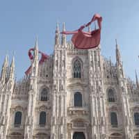 TUMI Bags Hover Above Piazza del Duomo