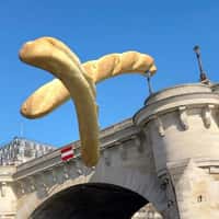 Lenovo Giant Baguettes Float Over Paris