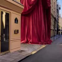 Kilian Paris Red Cloth Reveals Perfume Boutique