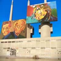 Tarek Painting Carried by Hot Air Balloon