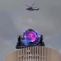 TooManyLeftHands Stage Flies Into Royal Arena