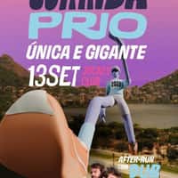 Corrida PRIO Giant Mascot Dashes Along Guanabara Bay