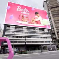 Grendene Kids Sandal and Ice Cream Parlor Display