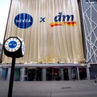 dm-drogerie markt Nivea Serum Bottle Reveal