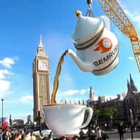 Semrush Giant Teacup and Teapot on London Street 
