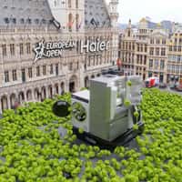 Haier Appliances Release Tennis Balls in Grand-Place