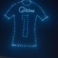 Midea LED Scoreboard Animates Glowing Shirt