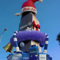 Allianz Tower Turns to Christmas Tree in Turkey