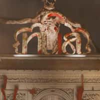 Nua Giant Monster on Arc de Triomphe