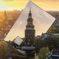 Trade Republic Giant "Mirror Card" in Amsterdam