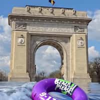 Beach, Please! Festival Wave Crashes at Arcul de Triumf