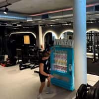 Hydreau Cans Pop Out of Vending Machine