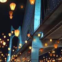 Saint-Gobain Sky Lanterns Form "360"