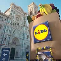 Lidl-Trek Giant Shopping Bag Store in Florence