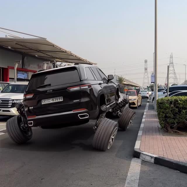 Automax Jeep Rises Above Traffic