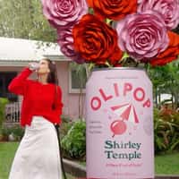 Olipop Giant Roses in Can Bloom