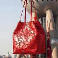 Bimba y Lola Giant Handbag in Shanghai