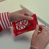 KitKat Snap Clears Office Notifications