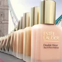 Estée Lauder Giant Foundation Domino