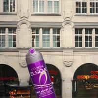 L’Oréal Paris Giant Bottle Inflates at Coop City