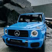 Mercedes-Benz Electric Car Jumps Off Facade