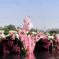 Melvita Giant Bottle Repairs Cracked Bridge