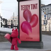 Maybelline Pink Teddy Grabs Tint from Street Ad