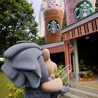 Starbucks Giant Sundaes Drop on Coffee Shop