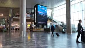 Car Customization Showcase in a 3D Billboard ad of Porsche