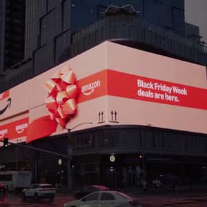 Box Opens to Mist and Headphones in a 3D Billboard ad of Amazon