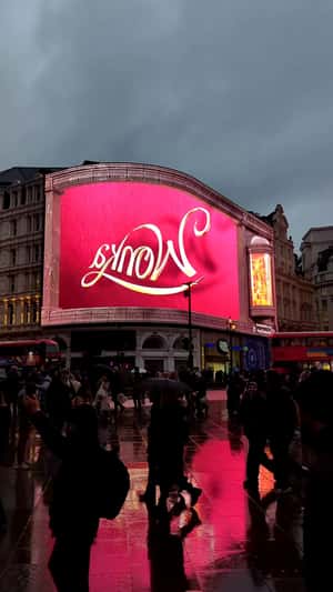 Willy Lets Candy Out in a 3D Billboard ad of Wonka