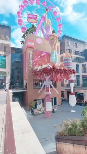 Barbie LEGO Installation in a fake-out-of-home ad of Quoifaireabordeaux