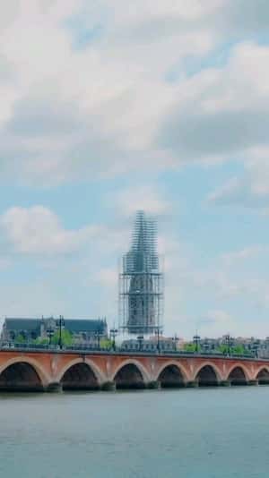 Tower Soar Like Rocket in a fake-out-of-home ad of Quoifaireabordeaux