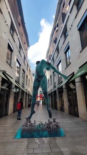 Floating Woman Figure on Platform in a fake-out-of-home ad of Quoifaireabordeaux