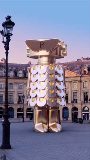 Fame Robot transformation at Place Vendôme in fake-out-of-home ad of Rabanne