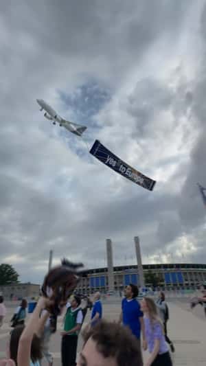 “Yes to Europe” Banner Flight in fake-out-of-home ad of Lufthansa